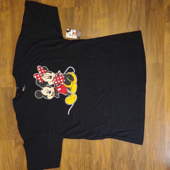 Disney Mickey and Minnie Mouse t-shirt - Picture 1 of 6